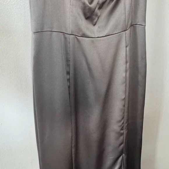 Amsale Tatia GB212S Bridesmaid Dress (Gunmetal - Fluid Satin) Size 6 - Picture 5 of 6